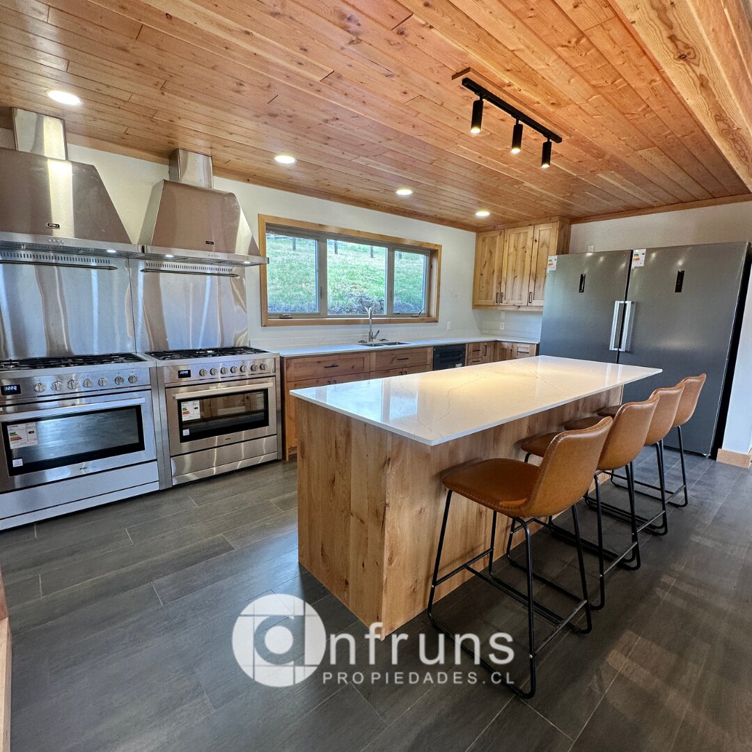 Parcela en Venta en Region de Aysen | 4 Dormitorios | 4 Baños | 376 m² | UF 17.200 - 3
