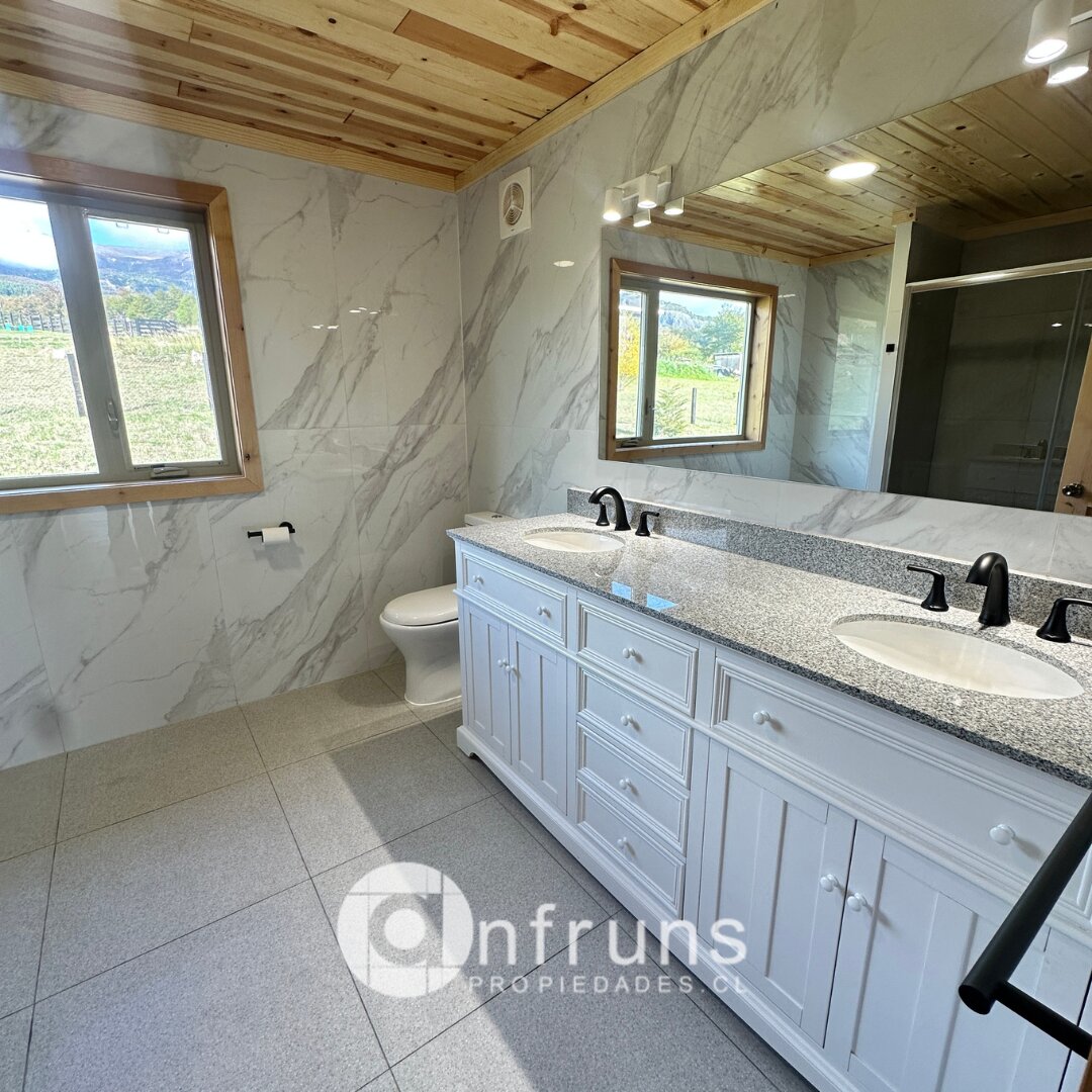 Parcela en Venta en Region de Aysen | 4 Dormitorios | 4 Baños | 376 m² | UF 17.200 - 12