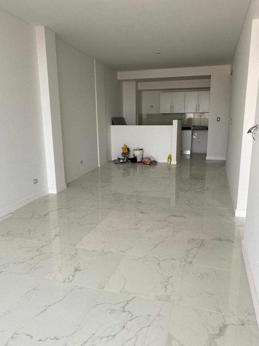 Departamento en alquiler de 3 ambientes - 7