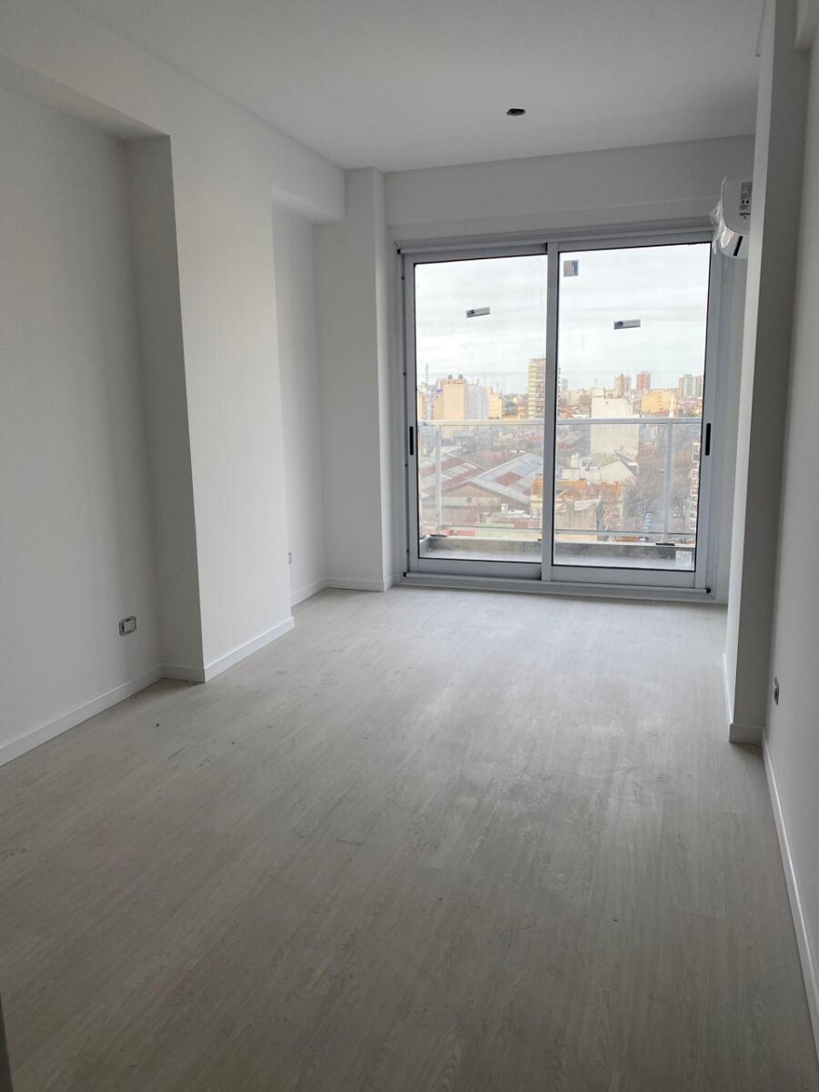 Departamento en alquiler de 3 ambientes - 4