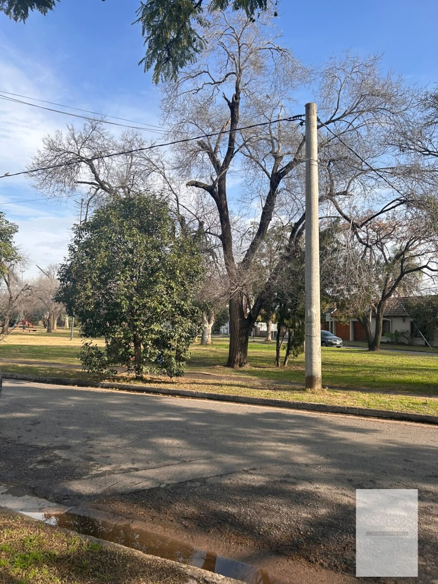  VENTA | Casa de 1 sola planta en Cerro Chico   Ubicación privilegiada: Enrique Policastro al 4100 - Imagen 47