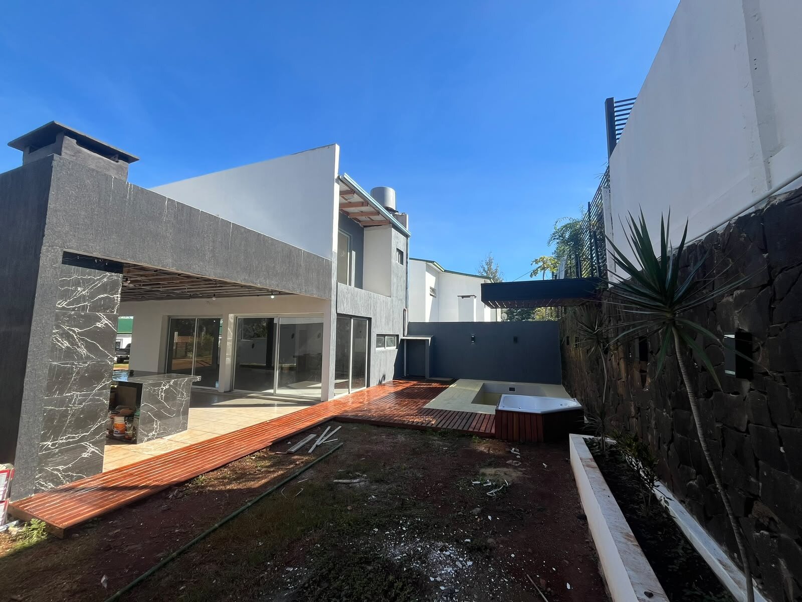SE VENDE CASA A ESTRENAR EN POSADAS MISIONES - 5