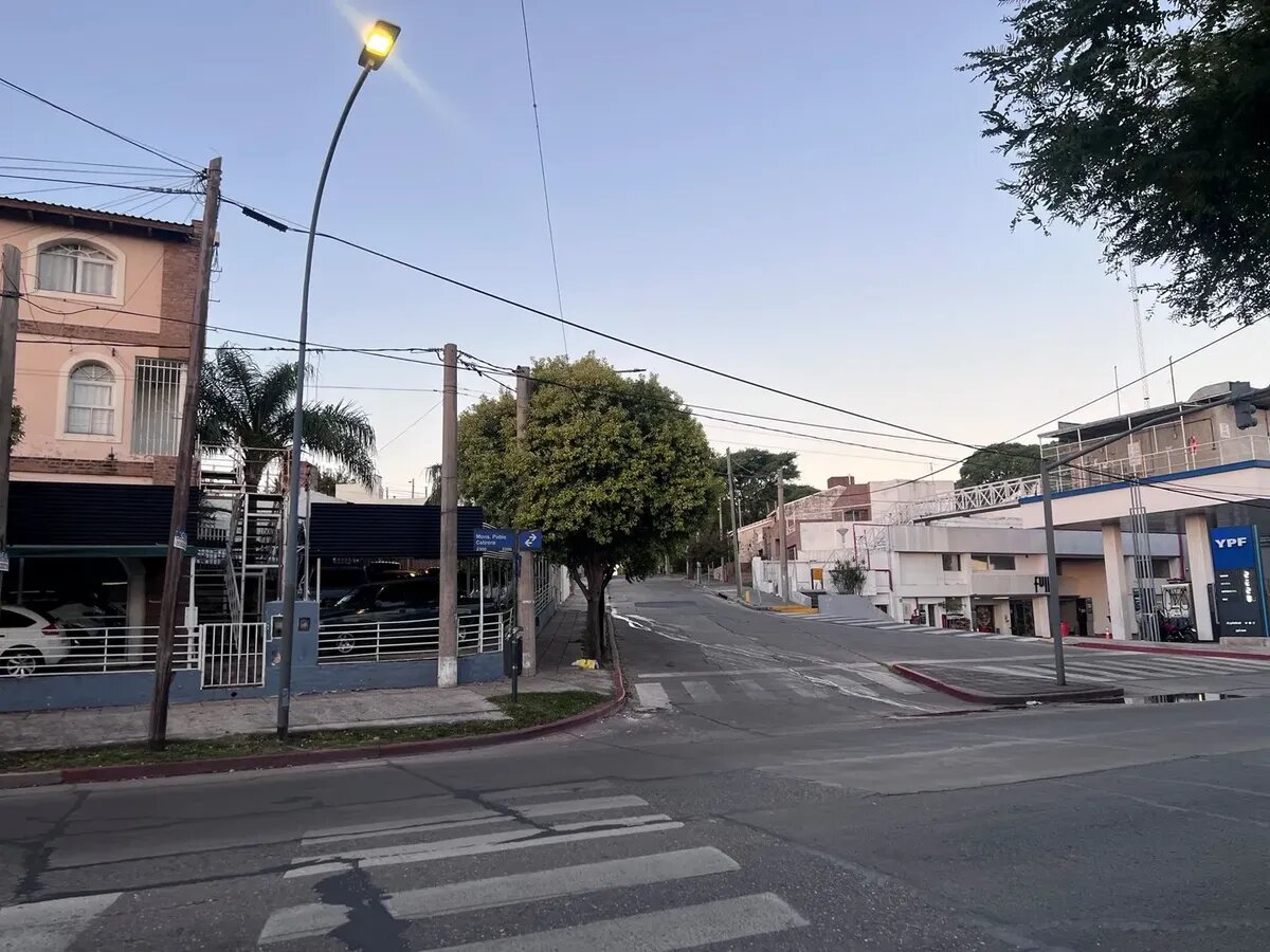 Venta Locales Comerciales Mas Cochera Villa Cabrera - Imagen 5