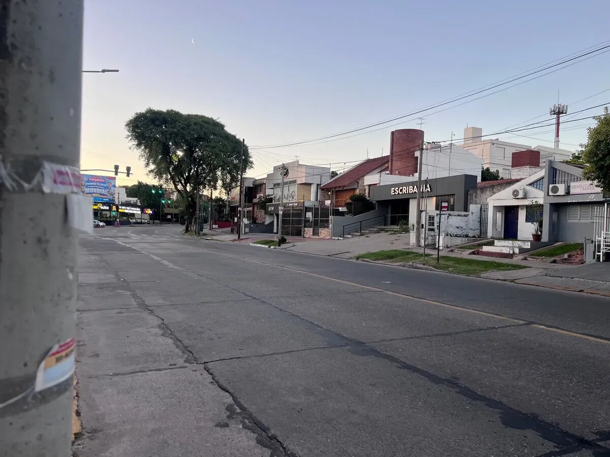 Venta Locales Comerciales Mas Cochera Villa Cabrera - Imagen 6