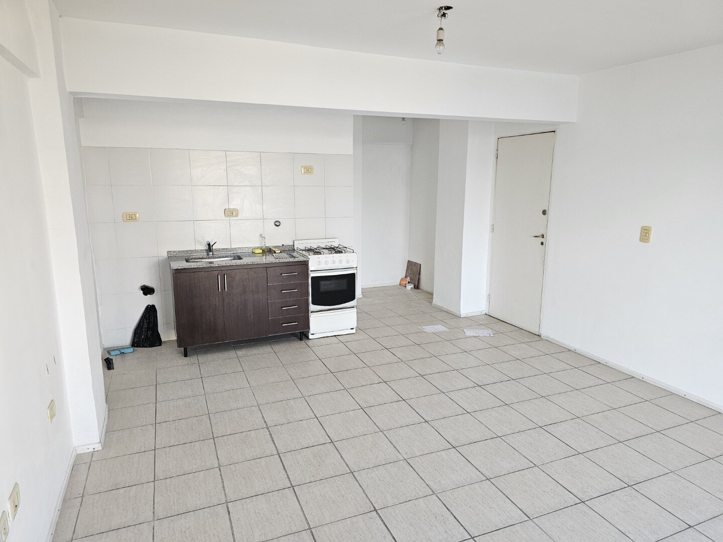 VENTA | Monoambiente con balcón en excelente ubicación! Cafferata y San Juan – Rosario, Santa Fe - 11
