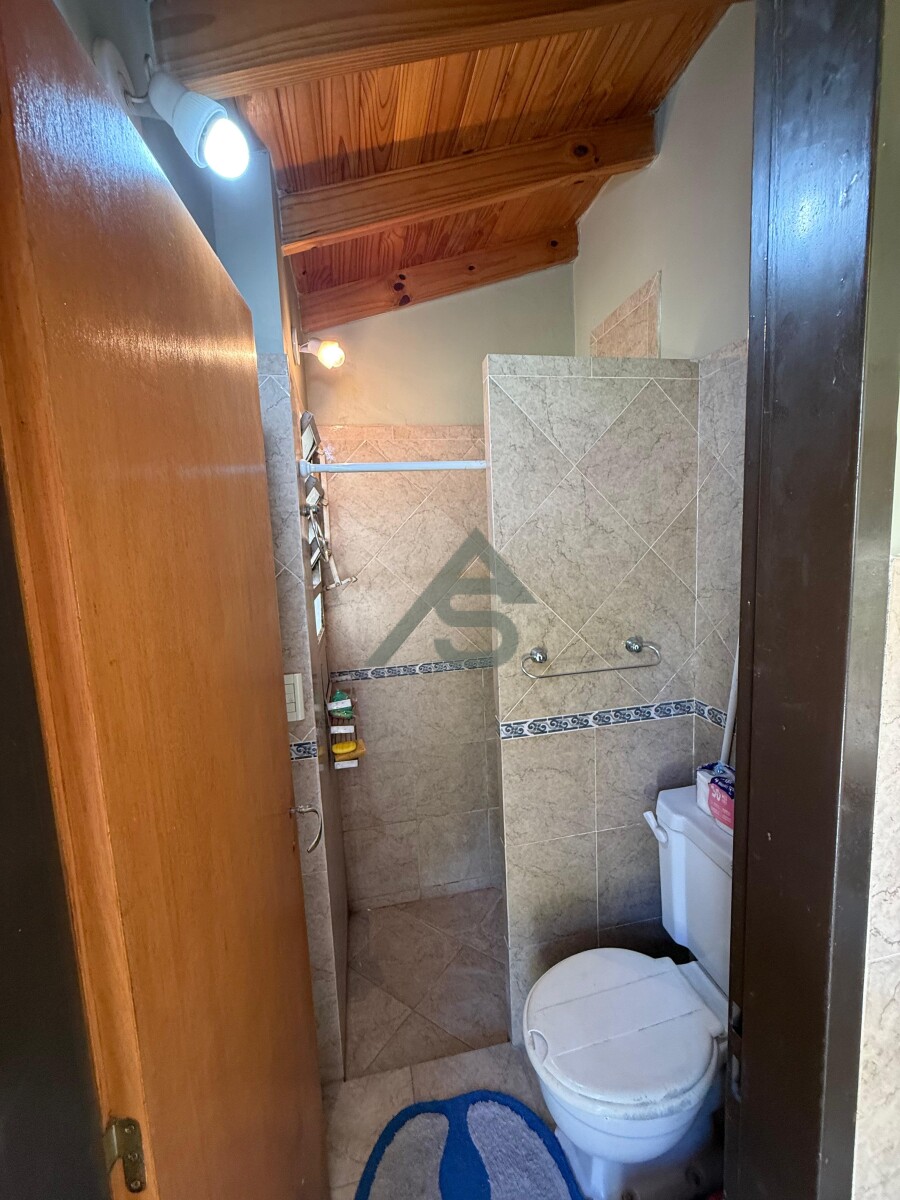 Casa de 5 ambientes en venta en Martínez | Jardín, cochera para 2 autos y excelente calidad constructiva - 34