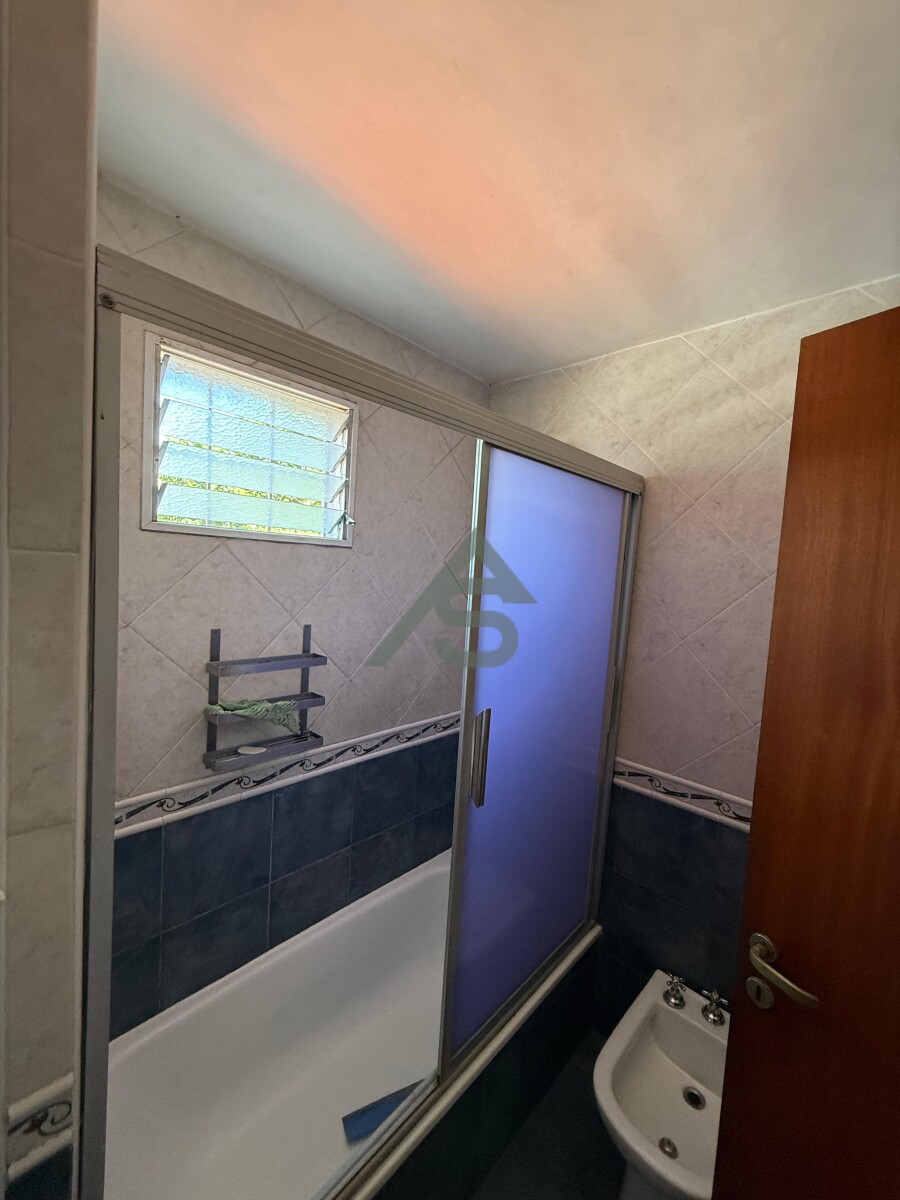 Casa de 5 ambientes en venta en Martínez | Jardín, cochera para 2 autos y excelente calidad constructiva - 22
