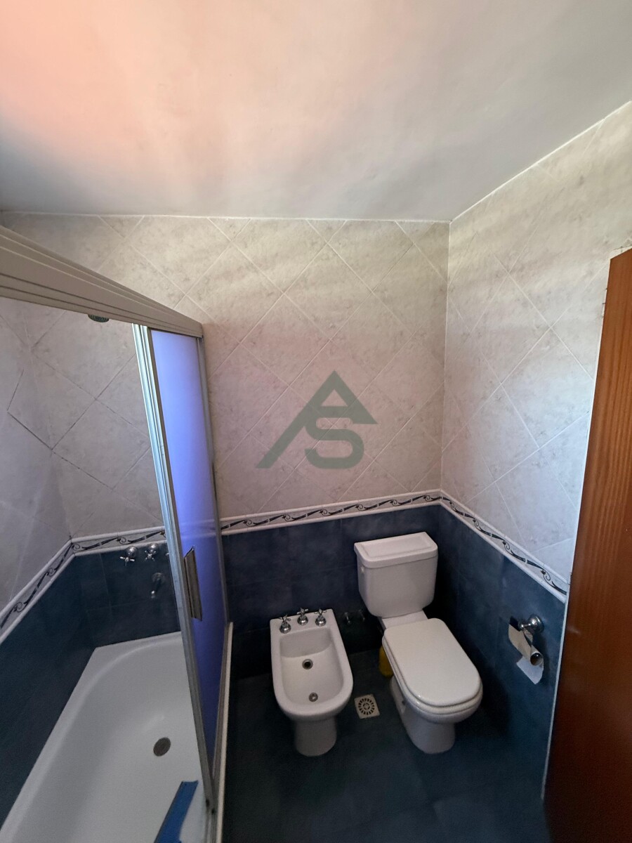 Casa de 5 ambientes en venta en Martínez | Jardín, cochera para 2 autos y excelente calidad constructiva - 23