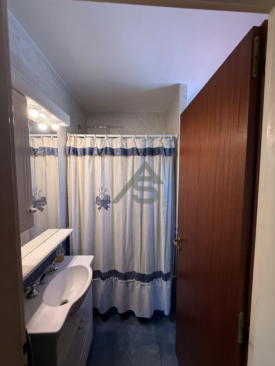 Casa de 5 ambientes en venta en Martínez | Jardín, cochera para 2 autos y excelente calidad constructiva - 35