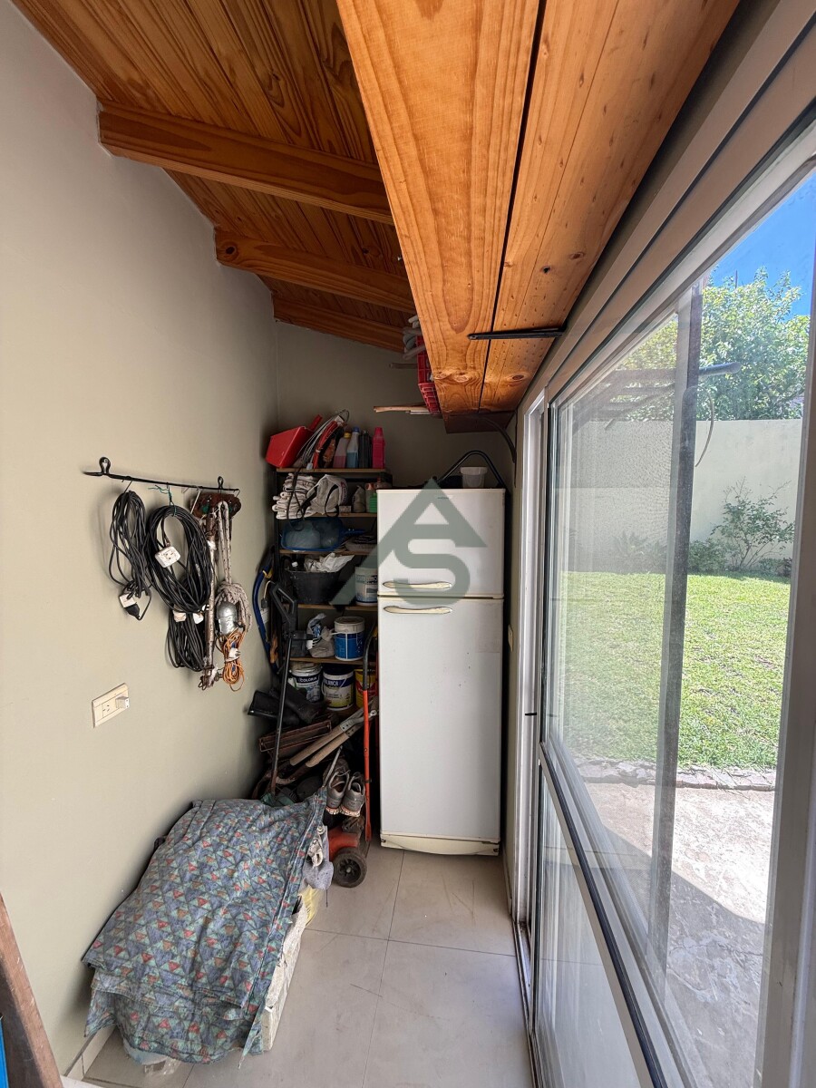 Casa de 5 ambientes en venta en Martínez | Jardín, cochera para 2 autos y excelente calidad constructiva - 14