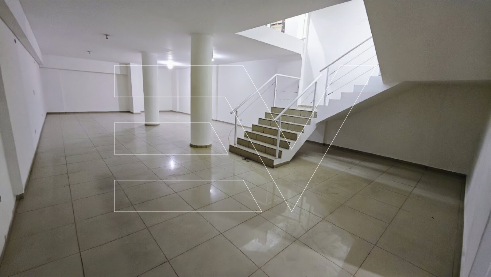 ALQUILER. NUEVA CORDOBA. UNICO LOCAL COMERCIAL 550 M2 SOBRE AV ESTRADA. MODERNO - Imagen 17