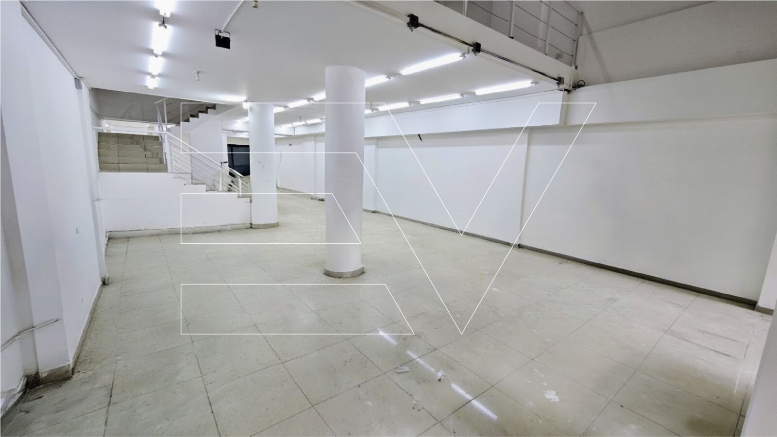 ALQUILER. NUEVA CORDOBA. UNICO LOCAL COMERCIAL 550 M2 SOBRE AV ESTRADA. MODERNO - Imagen 2