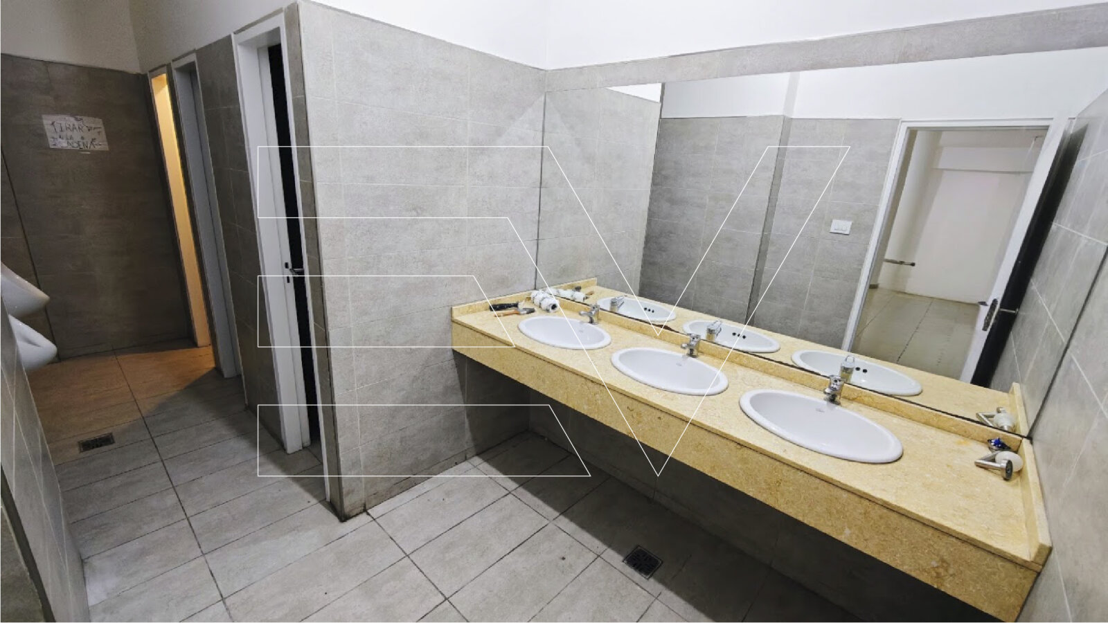 ALQUILER. NUEVA CORDOBA. UNICO LOCAL COMERCIAL 550 M2 SOBRE AV ESTRADA. MODERNO - Imagen 20
