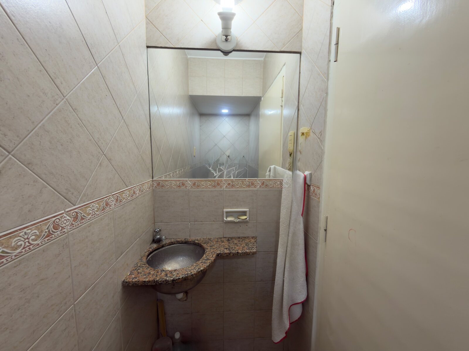 CASA DE ESTILO EN BARRIO ECHESORTU - 18