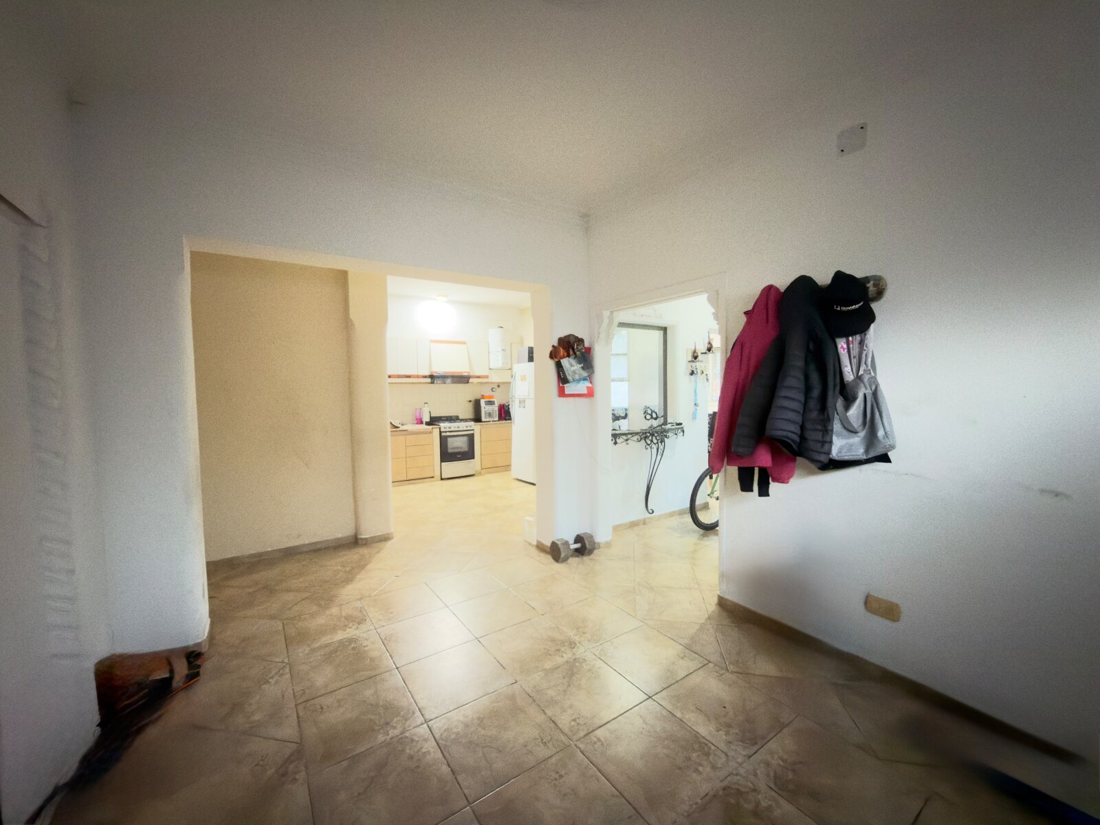 CASA DE ESTILO EN BARRIO ECHESORTU - 13
