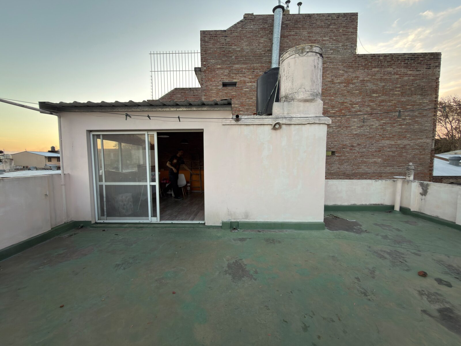 CASA DE ESTILO EN BARRIO ECHESORTU - 36
