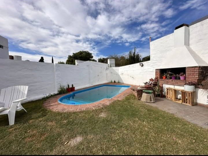 VENTA CASA EN ALBERDI - Imagen 7