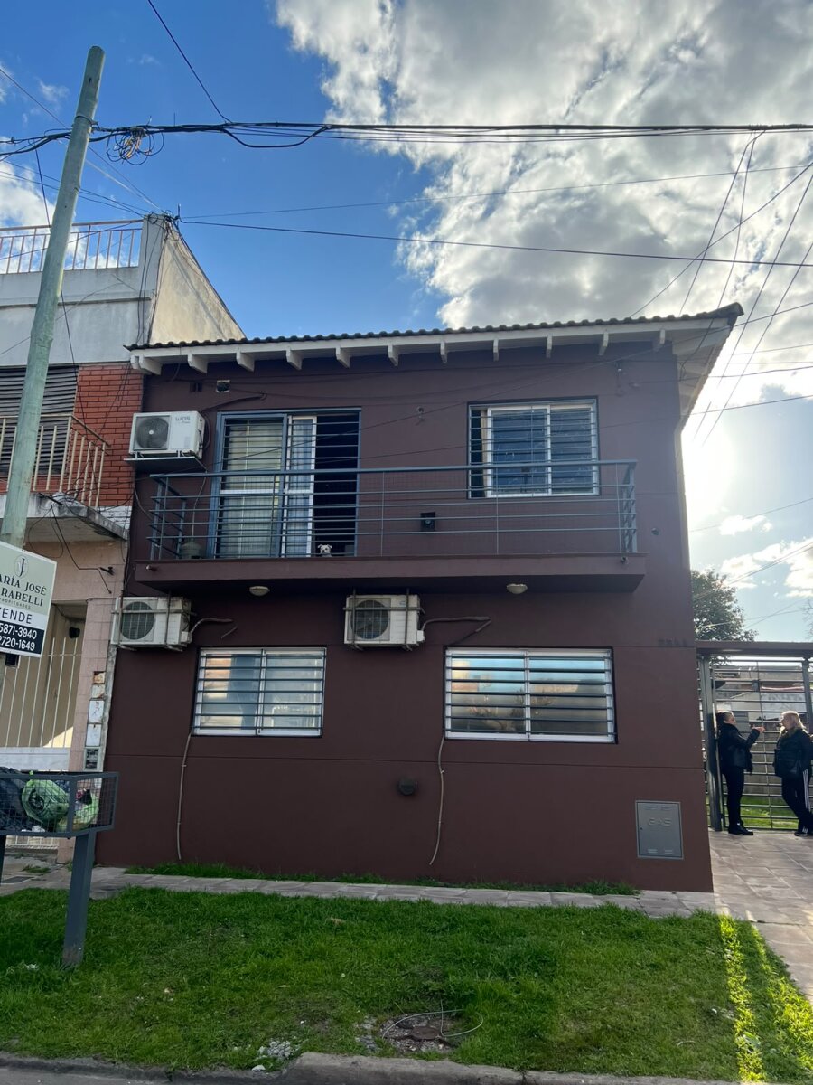 Venta, Departamento 2 ambientes al Frente, Castelar Norte,