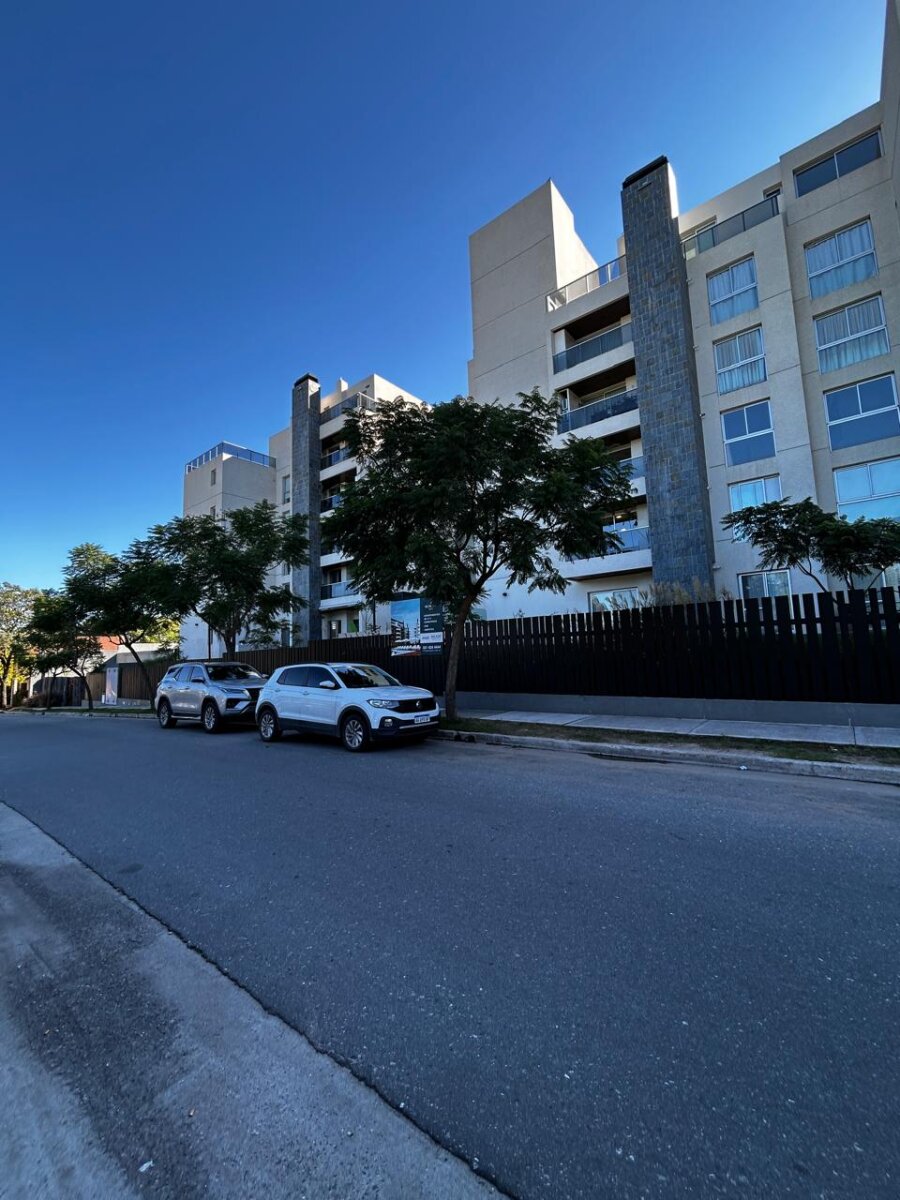 VENTA DPTO DE CATEGORIA - URCA - 1 dormi y cochera - Imagen 13