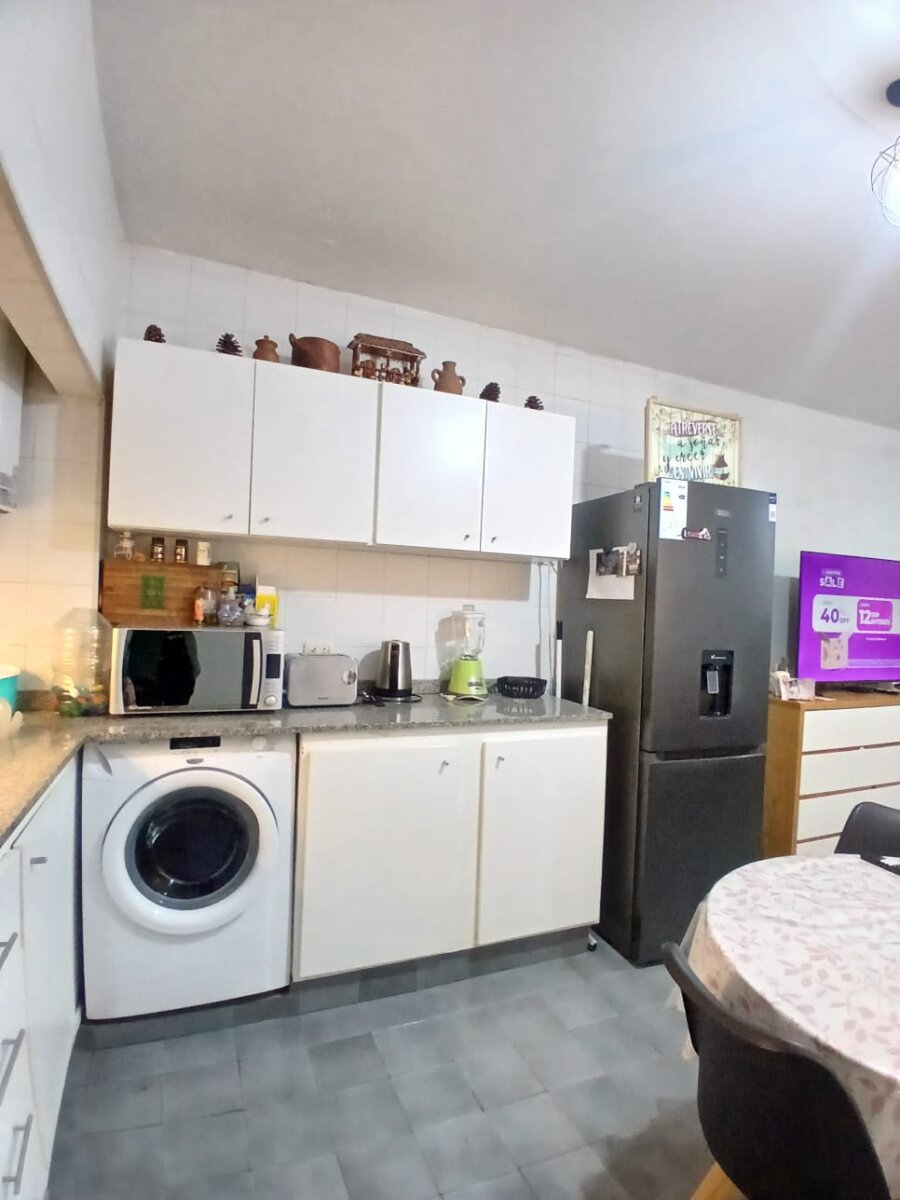 Oportunidad! se vende un departamento monoambiente amplio - Balvanera - 9