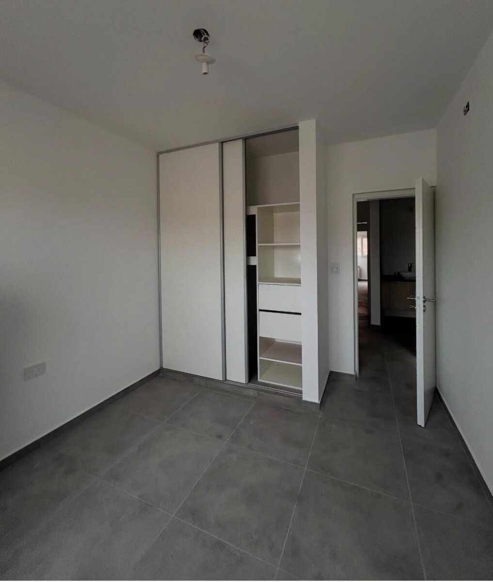 Casa Venta 3 dormitorios - Barrio Brisas de Manantiales - Imagen 4