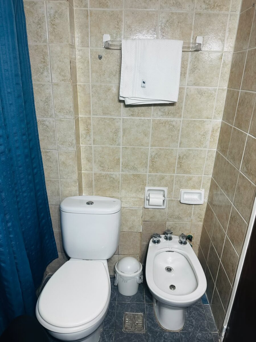 BAJÓ DE PRECIO Monoambiente con balcón - Seguridad 24hs - Luminoso - Recoleta - 19