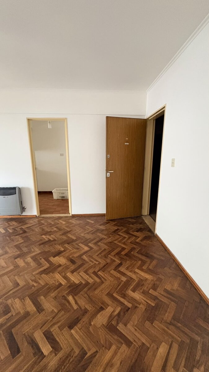 Departamento 1 dormitorio - Paraguay 300 — foto 2