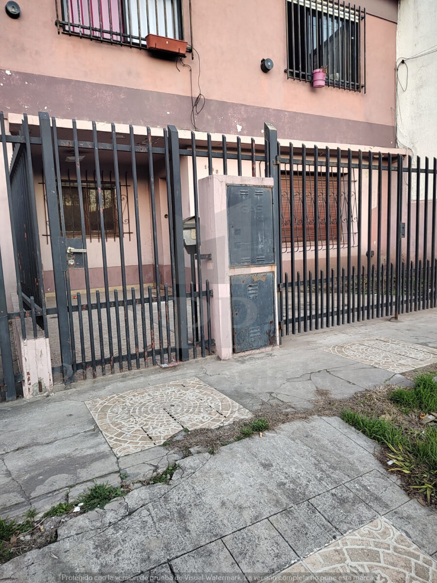 PH 3 AMBIENTES CASTELAR - 3