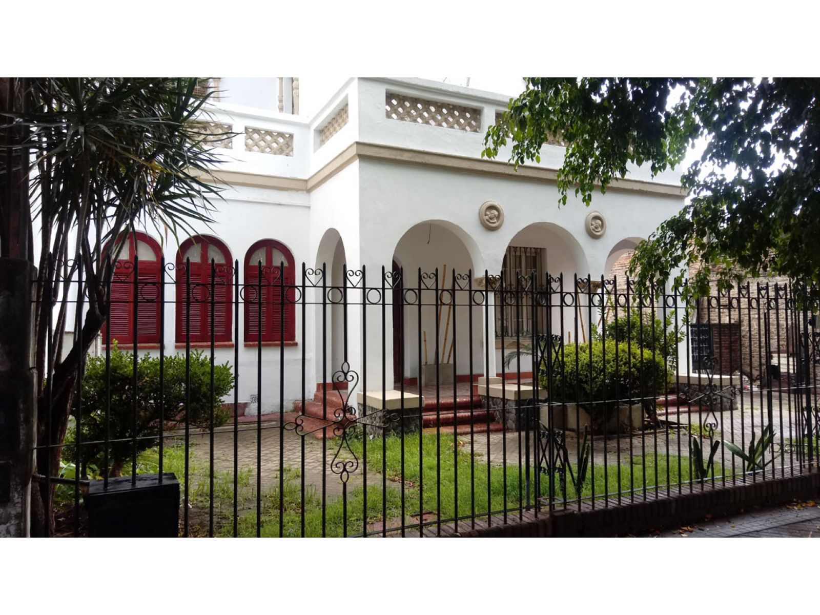 CASONA DE ESTILO - USO COMERCIAL - 2