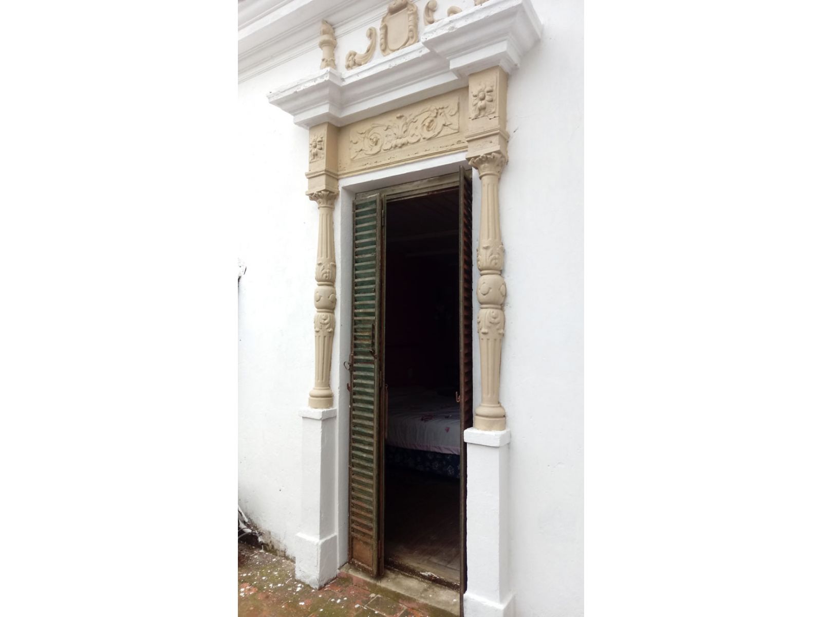 CASONA DE ESTILO - USO COMERCIAL - 36