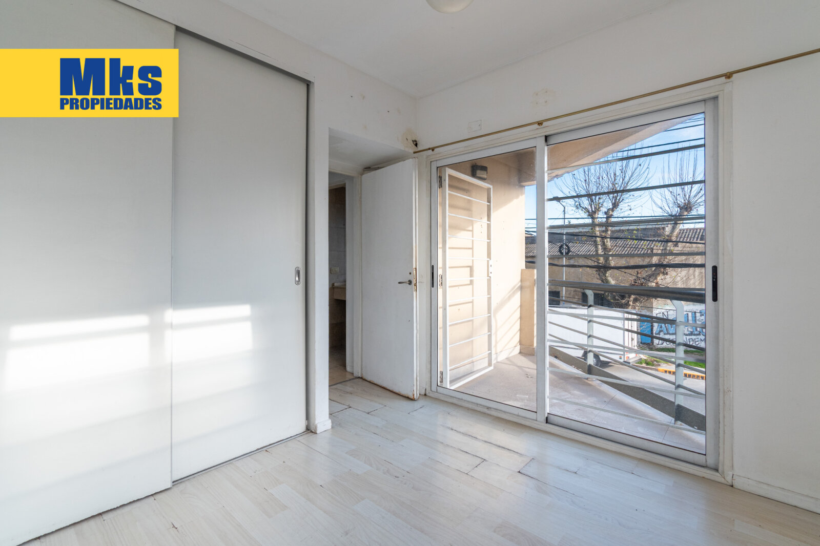 Venta. Departamento 2 ambientes moderno con cochera en Avellaneda. - 11