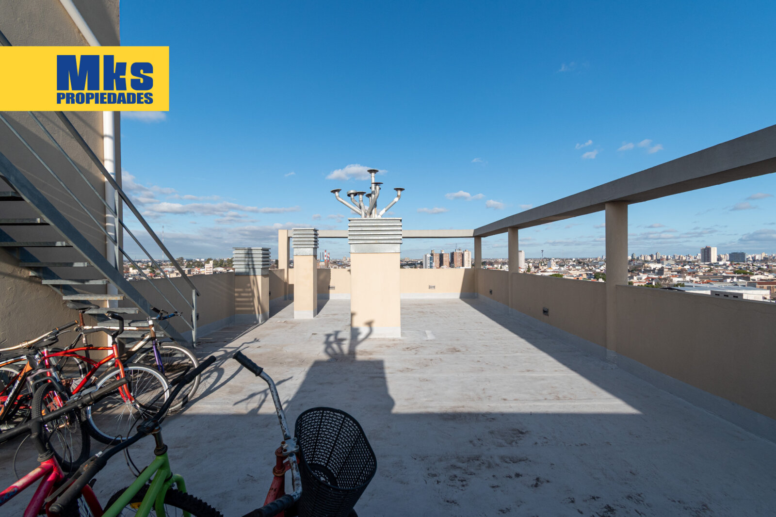 Venta. Departamento 2 ambientes moderno con cochera en Avellaneda. - 18