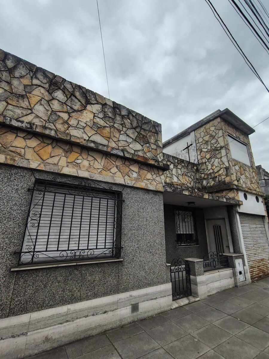LOTE EN VENTA EN MORÓN SUR - 3