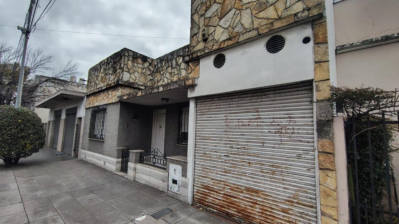 LOTE EN VENTA EN MORÓN SUR - 2