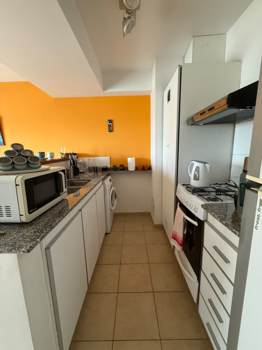 Mendoza 257 10-04 - 19