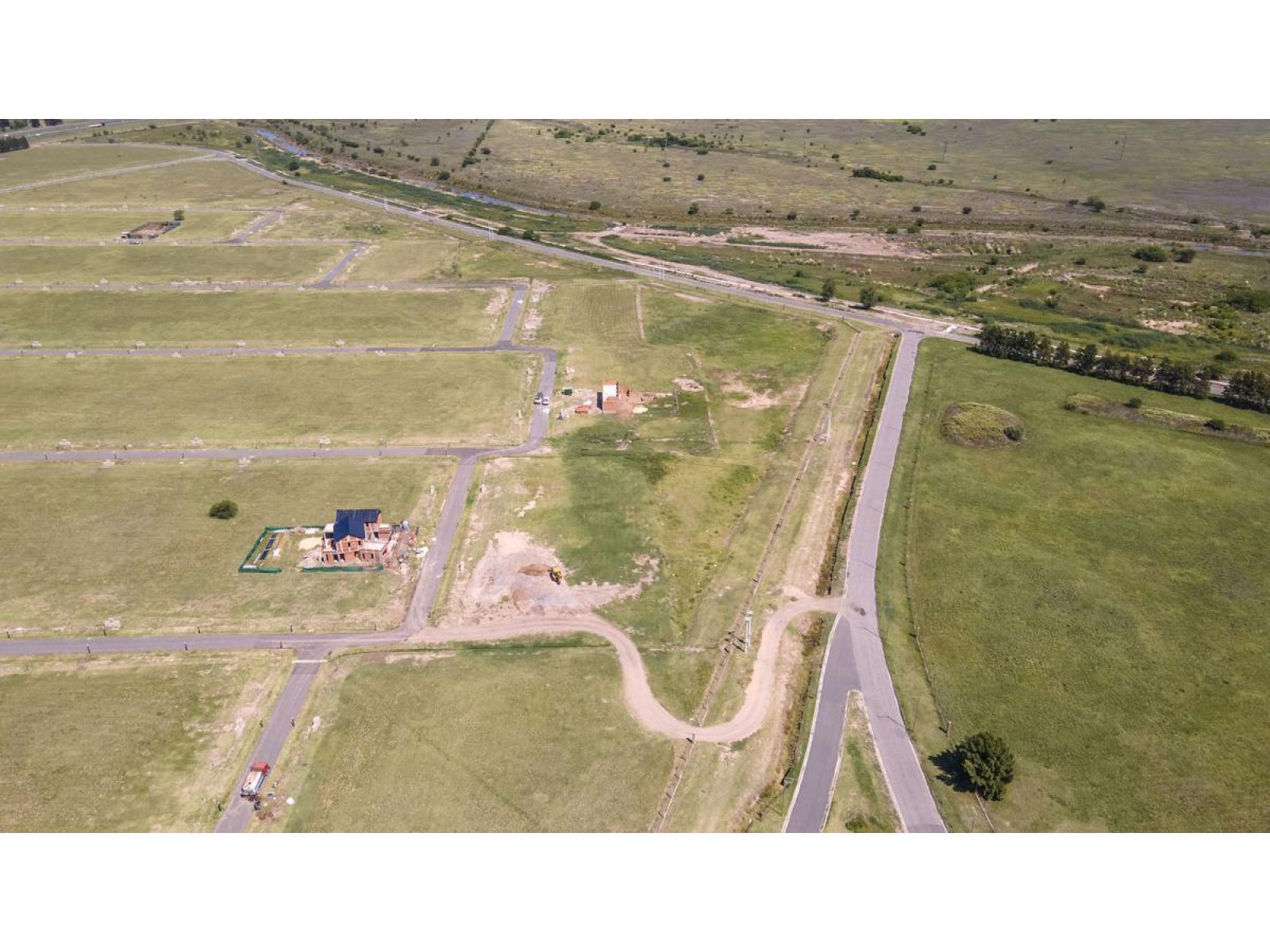 Venta terreno Los Pasos del Jockey Club - Barrio abierto - LOTE 11 - 18