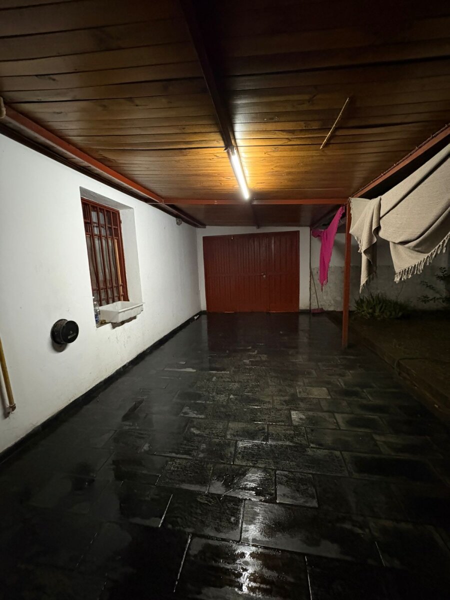 ALQUILO EXCELENTE PROPIEDAD EN QUINTAS DE ARGUELLO - Imagen 5