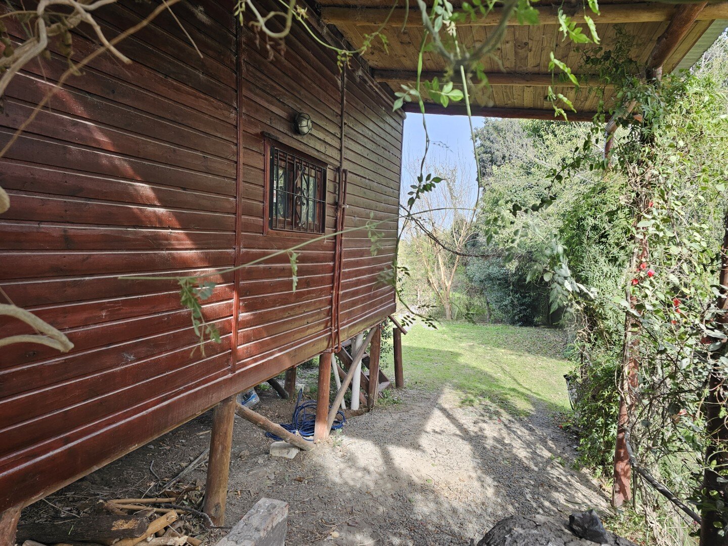VENTA | Cabaña de madera sobre amplio terreno de 736m2! Quinto Cuartel- Victoria, Entre Ríos - 9