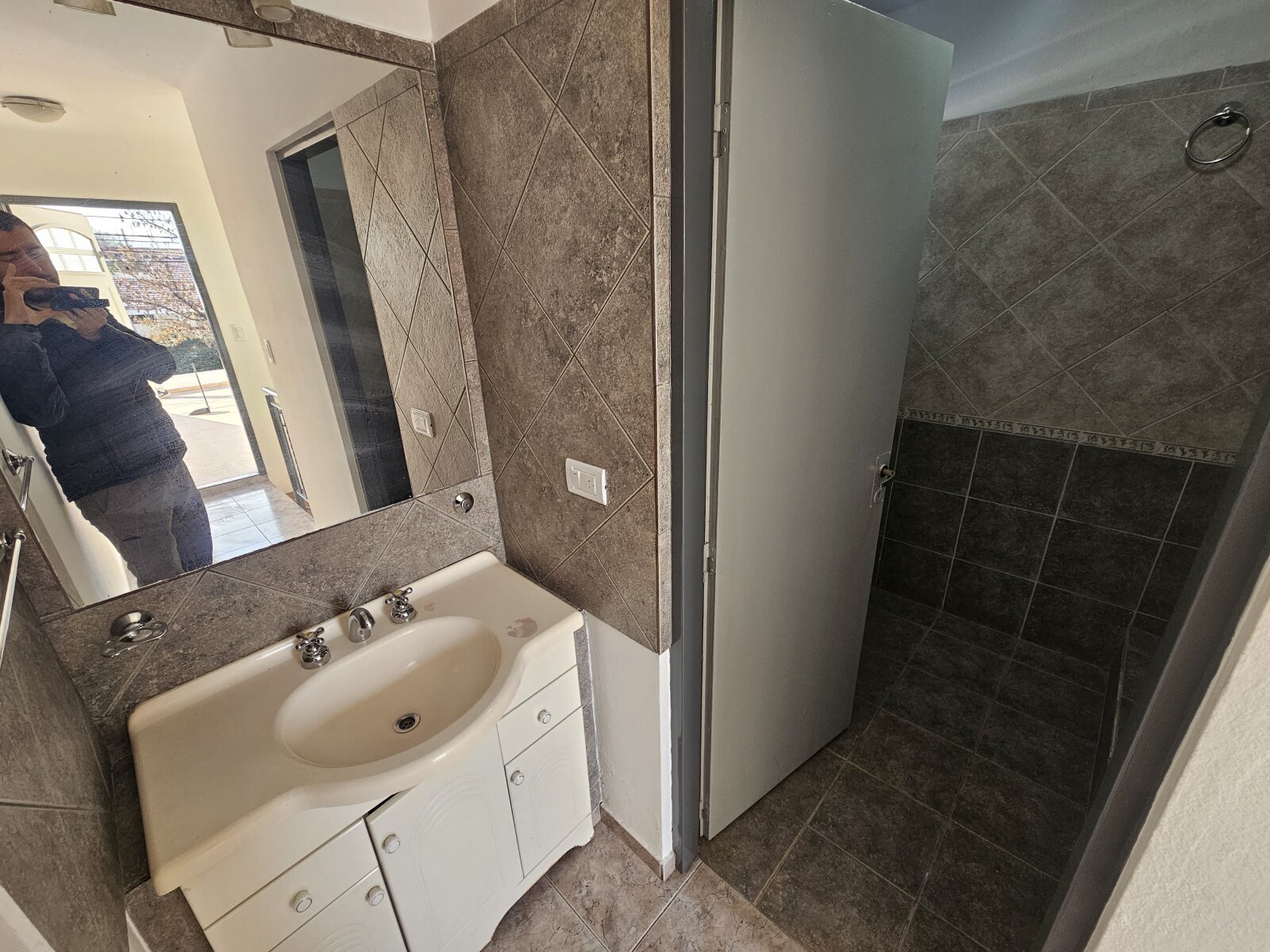 Ante baño PA