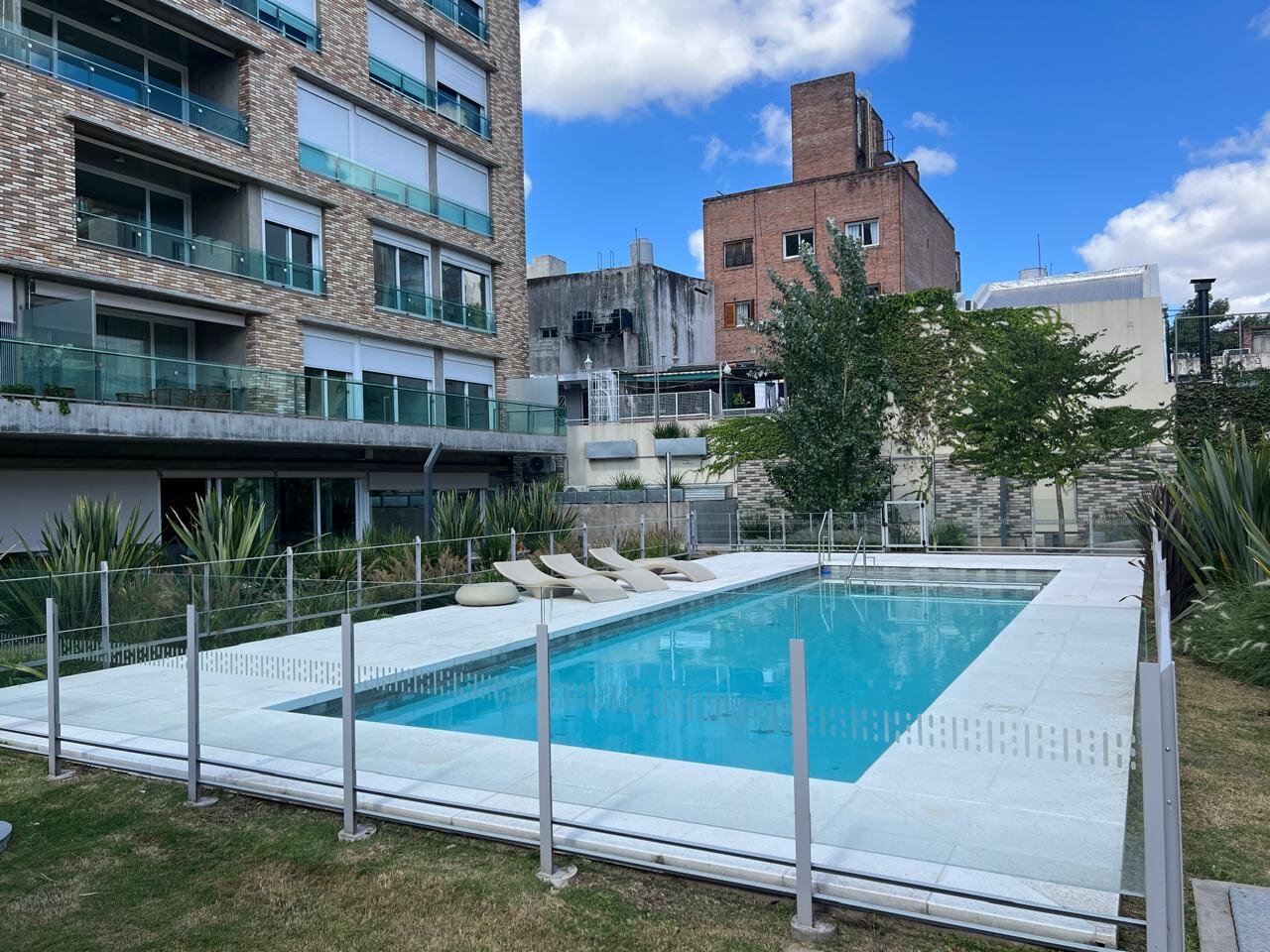Grandes espacios verdes y amenities, financiación en pesos — foto 12