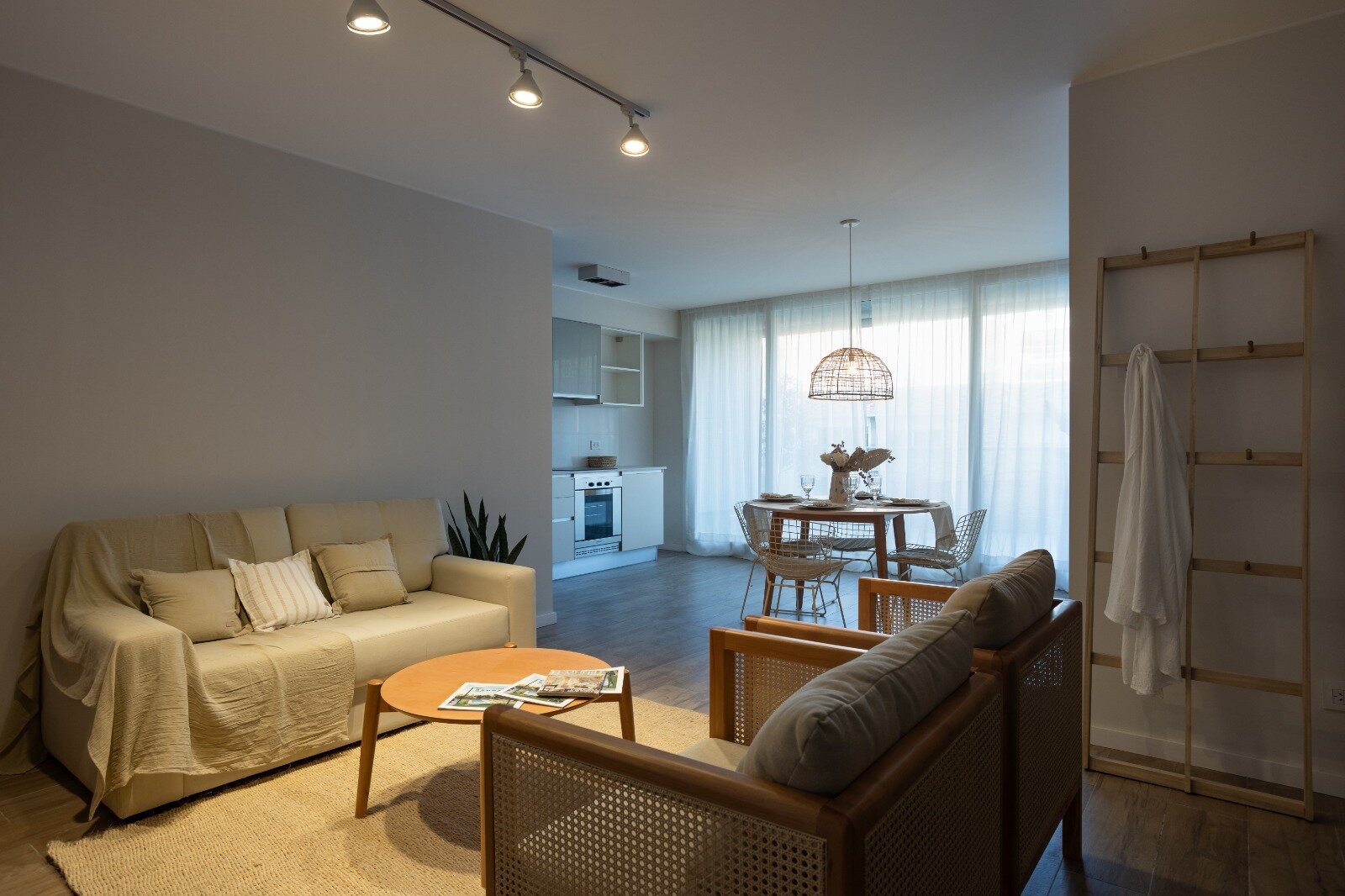 Grandes espacios verdes y amenities, financiación en pesos — foto 3