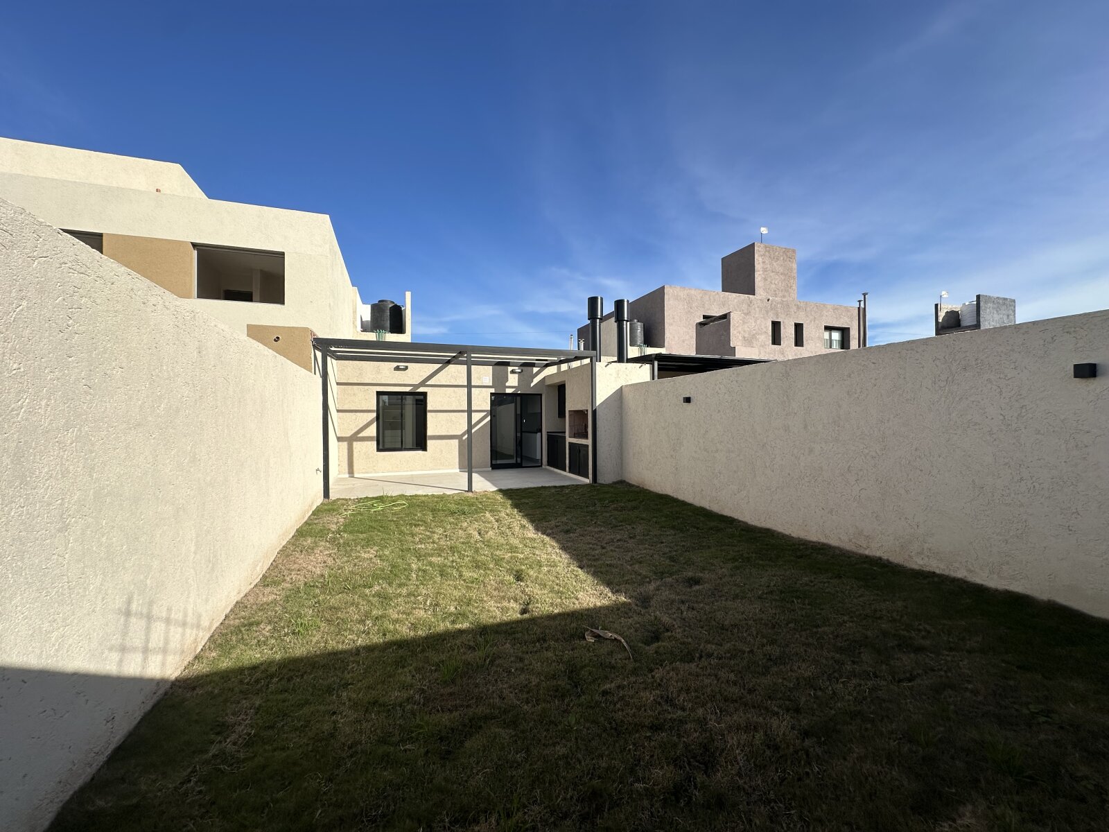 Oportunidad Docta 2 Dorm planta baja - Imagen 3