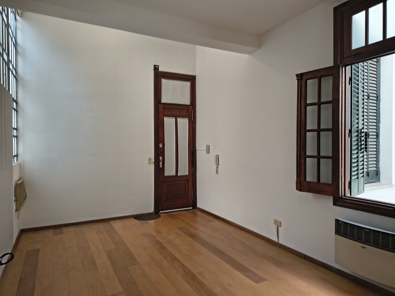 ALQUILER CASA PASILLO PH DORREGO 700 CENTRO ROSARIO - 3