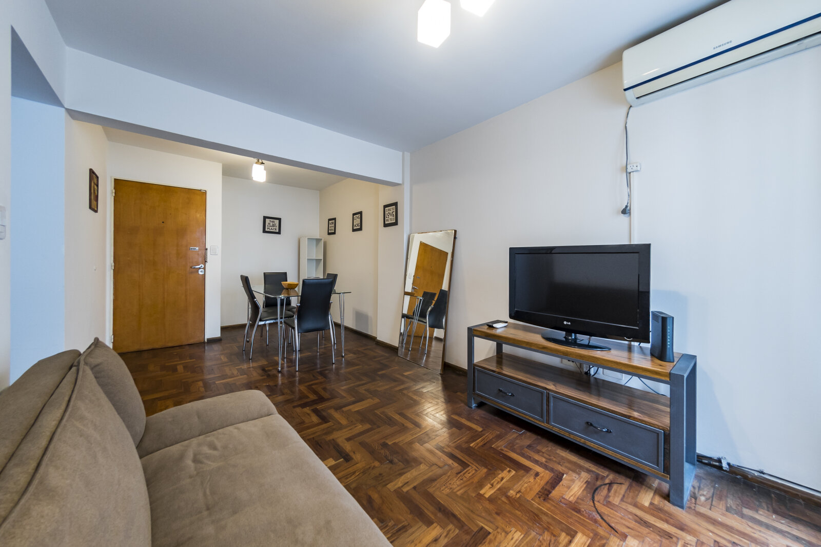 DEPARTAMENTO TEMPORARIO DE 1 DORMITORIO CON BALCÓN EN NUEVA CÓRDOBA - Imagen 2