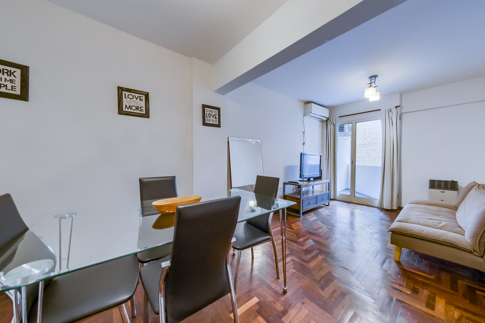DEPARTAMENTO TEMPORARIO DE 1 DORMITORIO CON BALCÓN EN NUEVA CÓRDOBA - Imagen 3