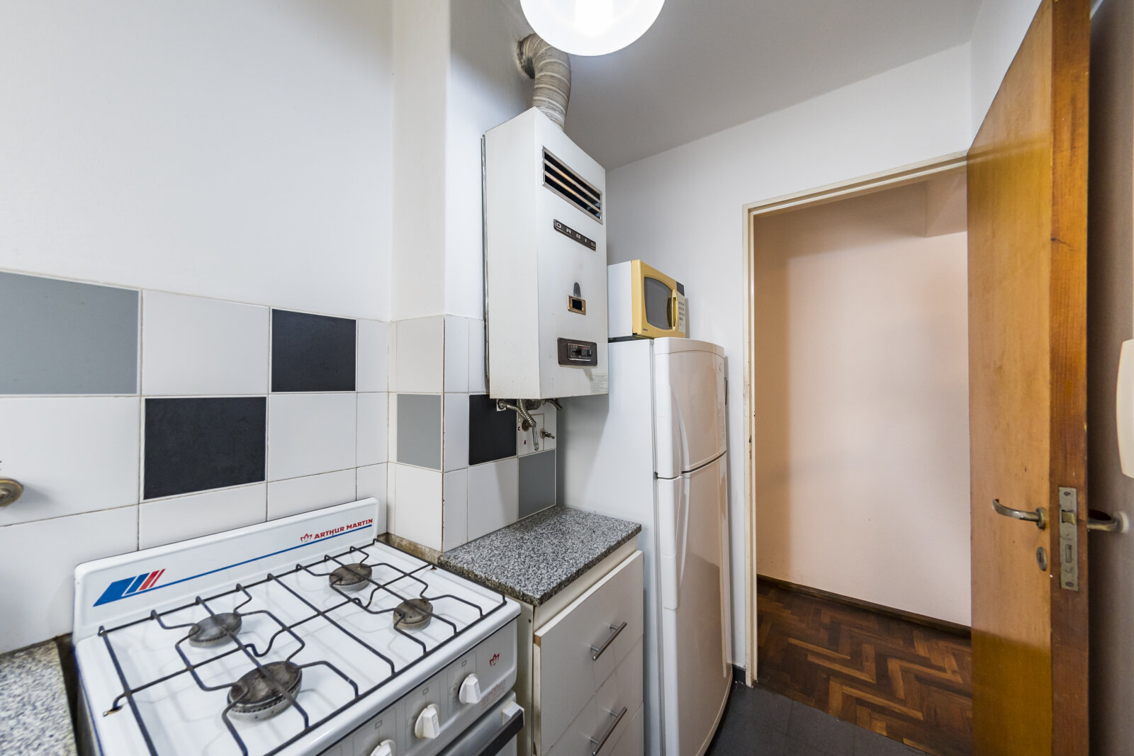 DEPARTAMENTO TEMPORARIO DE 1 DORMITORIO CON BALCÓN EN NUEVA CÓRDOBA - Imagen 7
