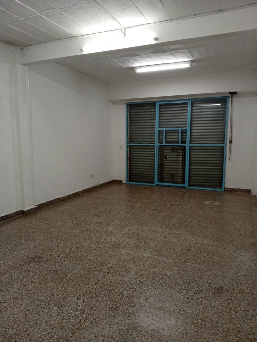 ALQUILER- LOCAL COMERCIAL, LAFERRERE - 2