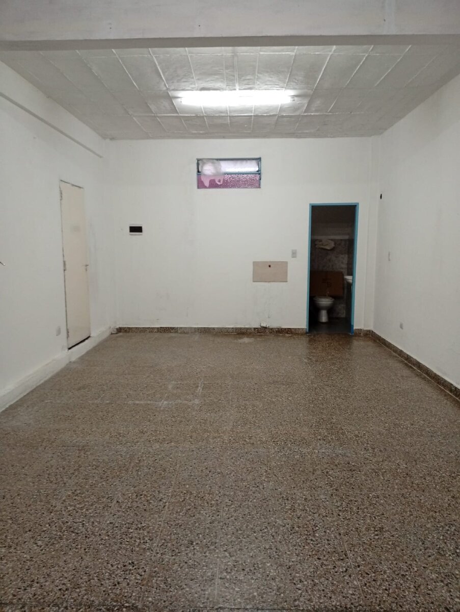 ALQUILER- LOCAL COMERCIAL, LAFERRERE - 3