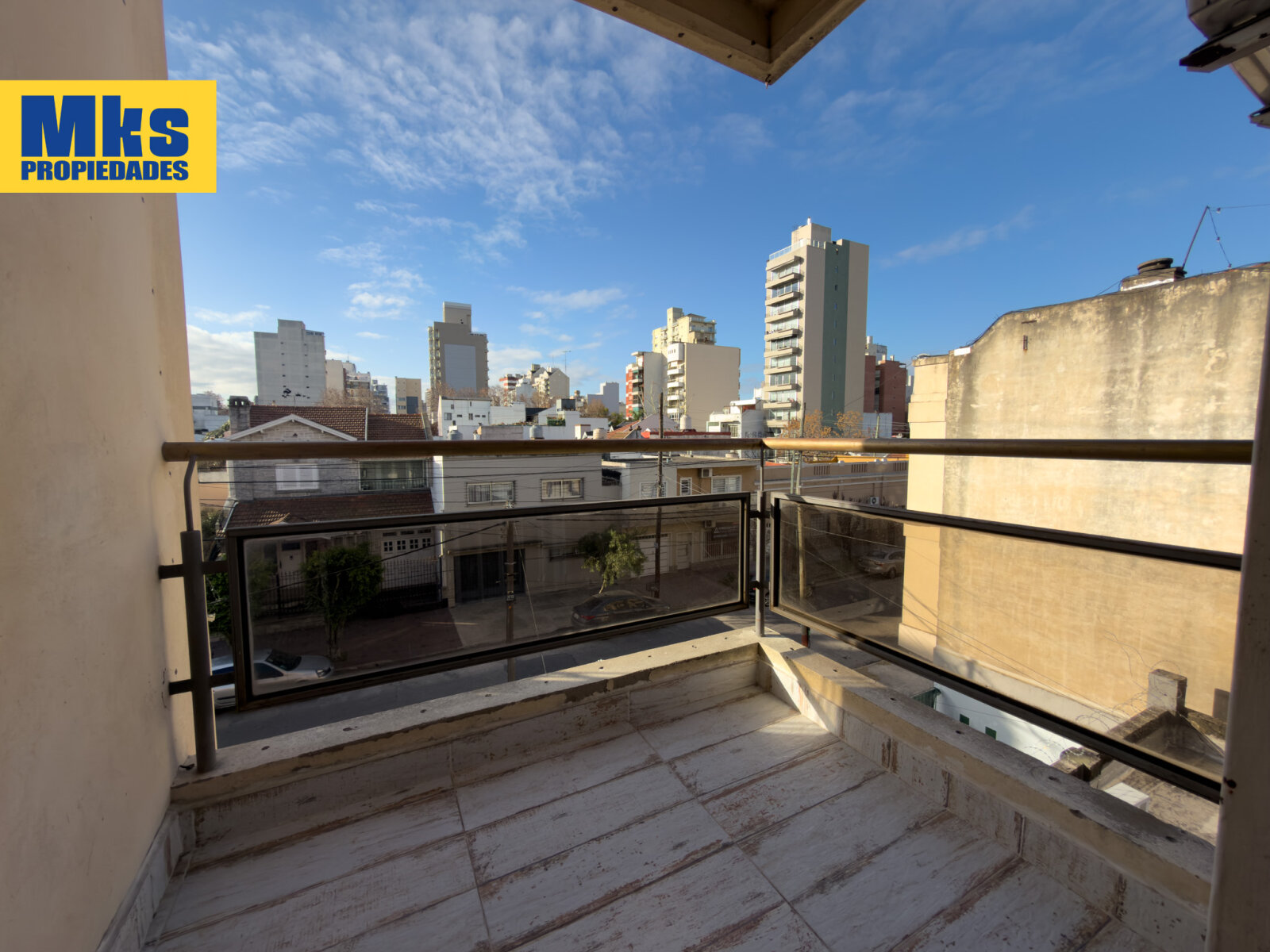 Venta. Departamento. 3 ambientes. Semipiso. Moderno. Balcon. - 17