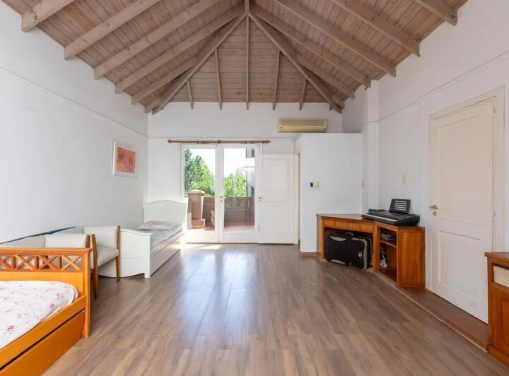 VENTA!! Casa Imponente. Abril Club de Campo, Hudson, GBA. - 21